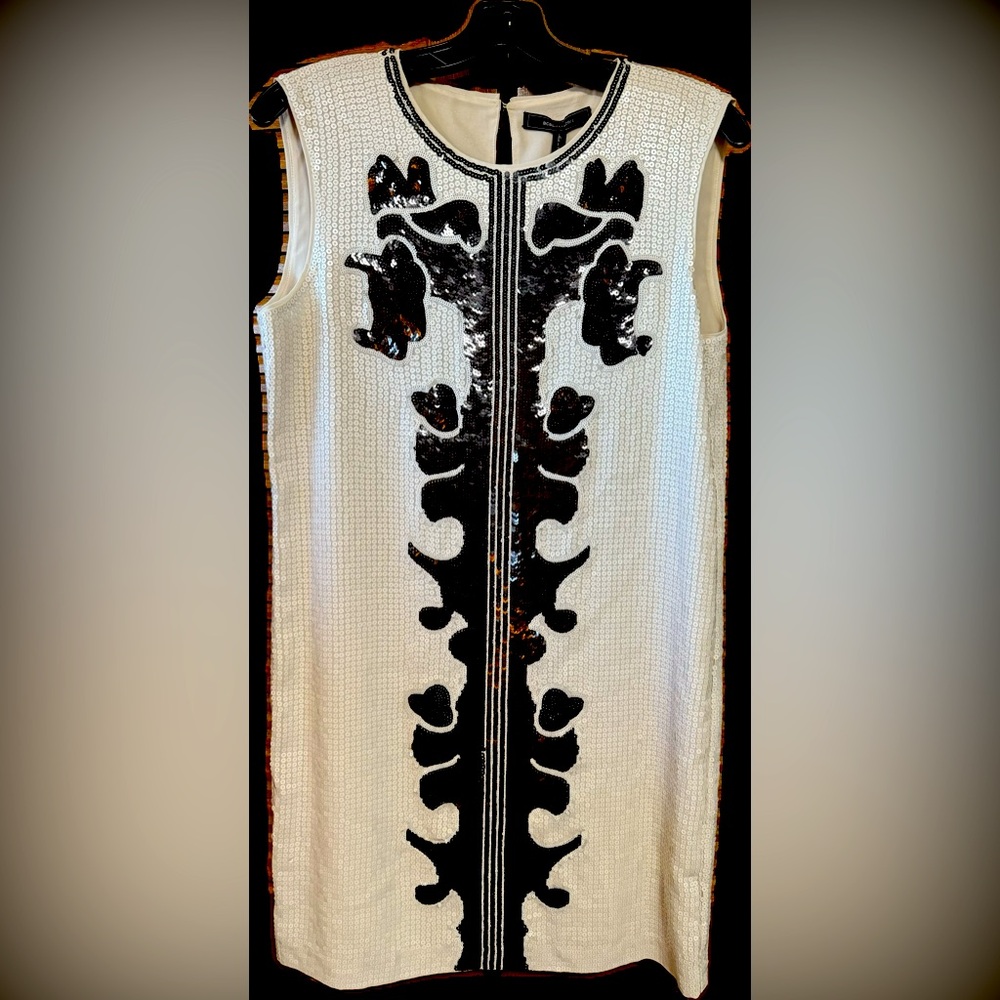 BCBG MaxAzaria sequin sleeveless mini dress, size Smalll, NWT